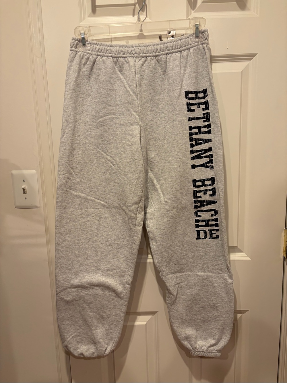 Heather Gray Sweatpants with Bethany Beach letters, size Small
